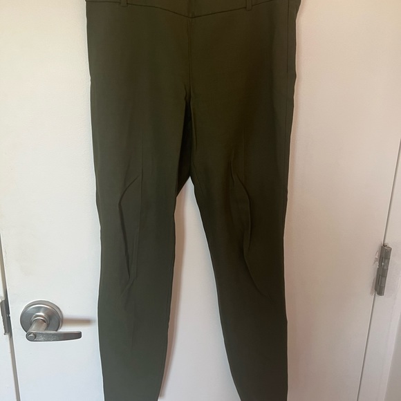 J crew stylish spring and fall work pants - Picture 2 of 4
